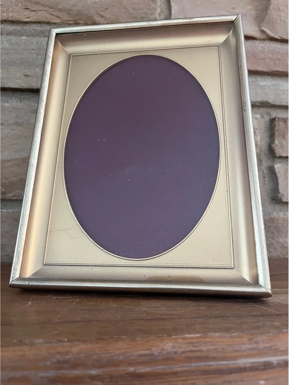 Vintage Gold-Tone Oval Photo Frame with Velvet Back Stand, 6x8 Inches